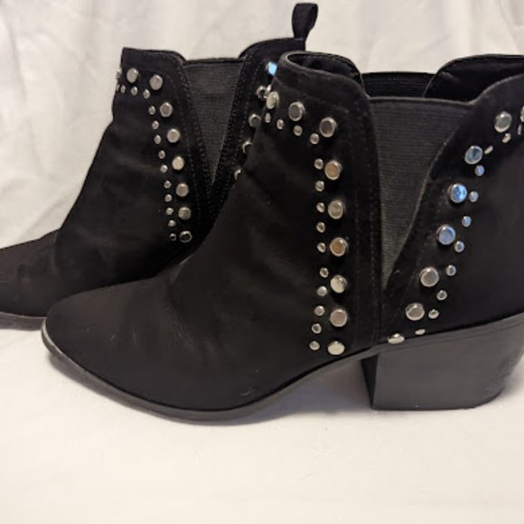 Ankle black/stud Boot - Picture 3 of 5